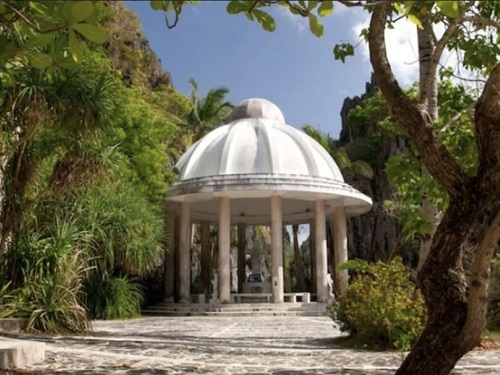 Matinloc 神殿（Matinloc Shrine）